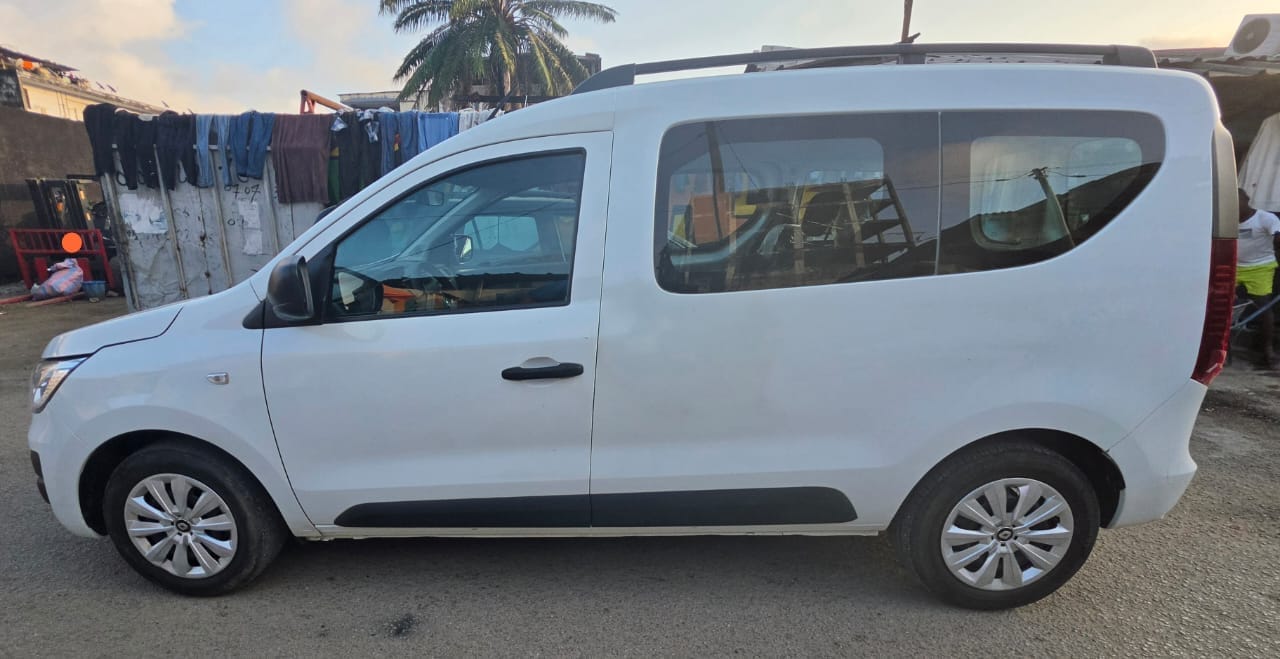 Renault Express quasi neuf boite manuelle de 2025