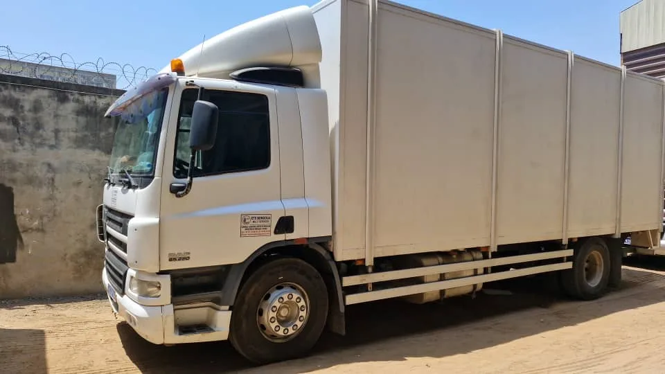 CAMION FRIGO OU SEC EN LOCATION