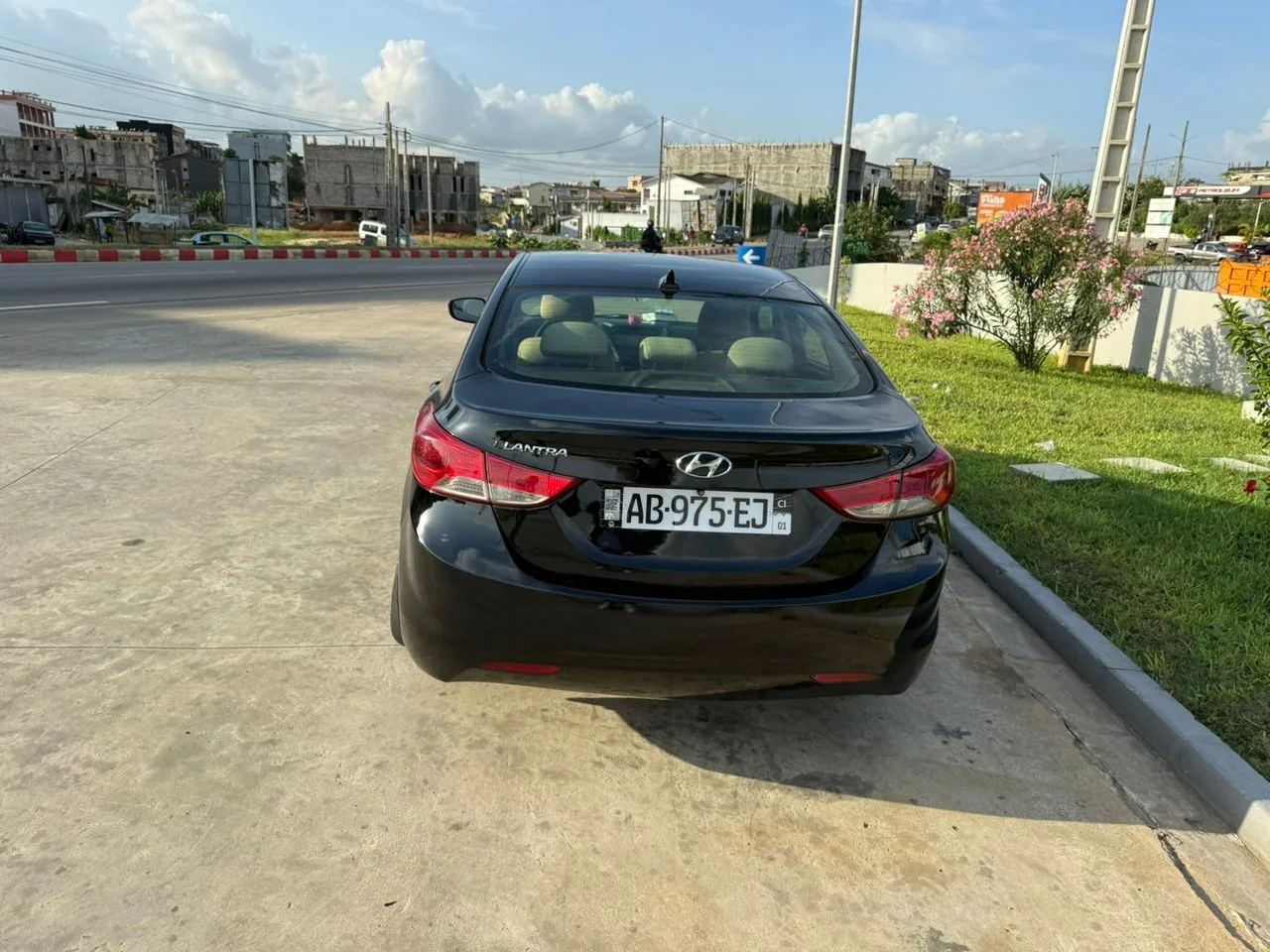 Hyundai Elantra en vente