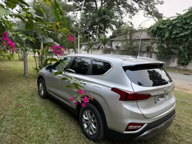 Hyundai Santafe en vente