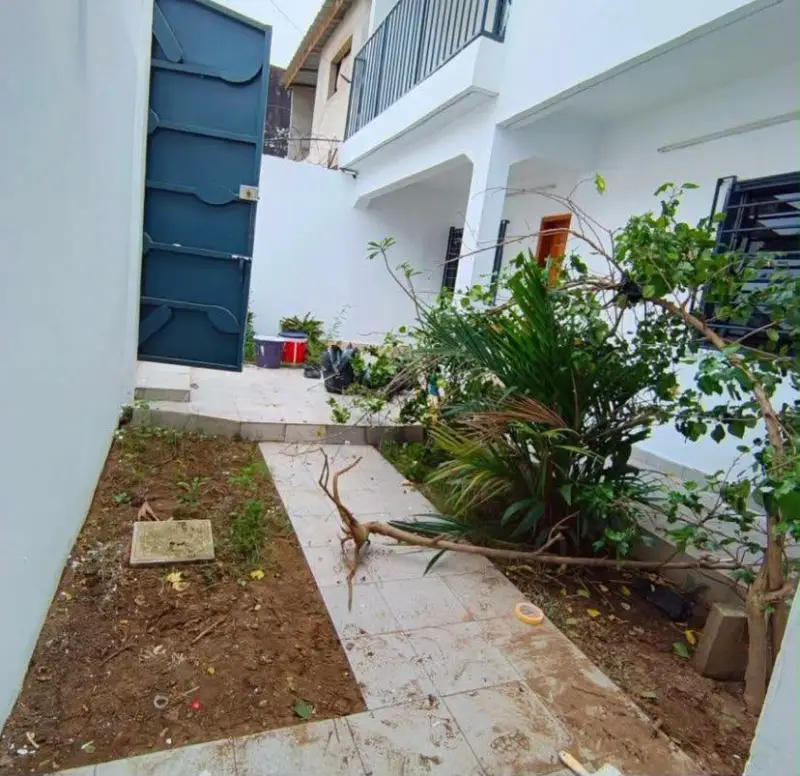 VILLA BASSE A VENDRE