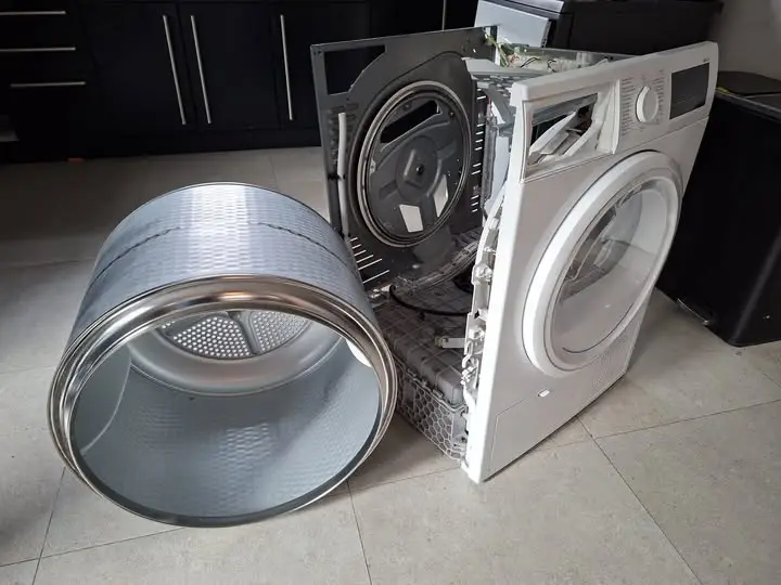 DEPANNAGE MACHINE A LAVER ET SECHE LINGE