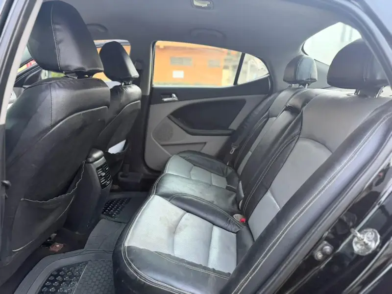 HYUNDAI ELANTRA EN VENTE