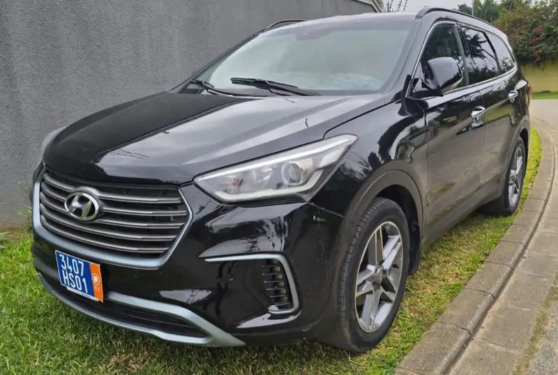 Hyundai Santafe 7 places assises