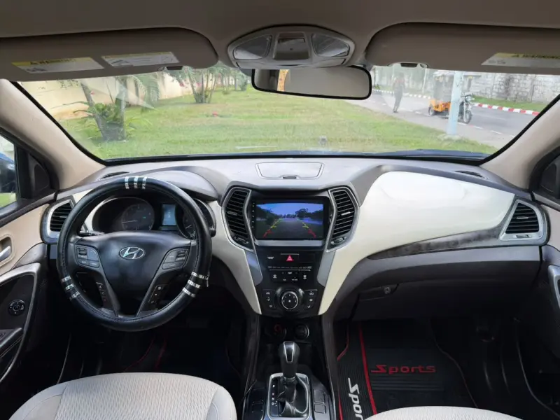 Hyundai Santafe en vente