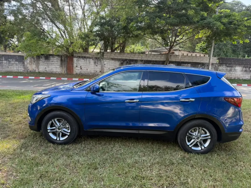 Hyundai Santafe en vente