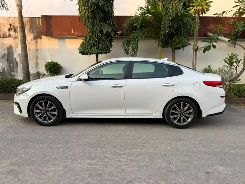 Kia optima en vente