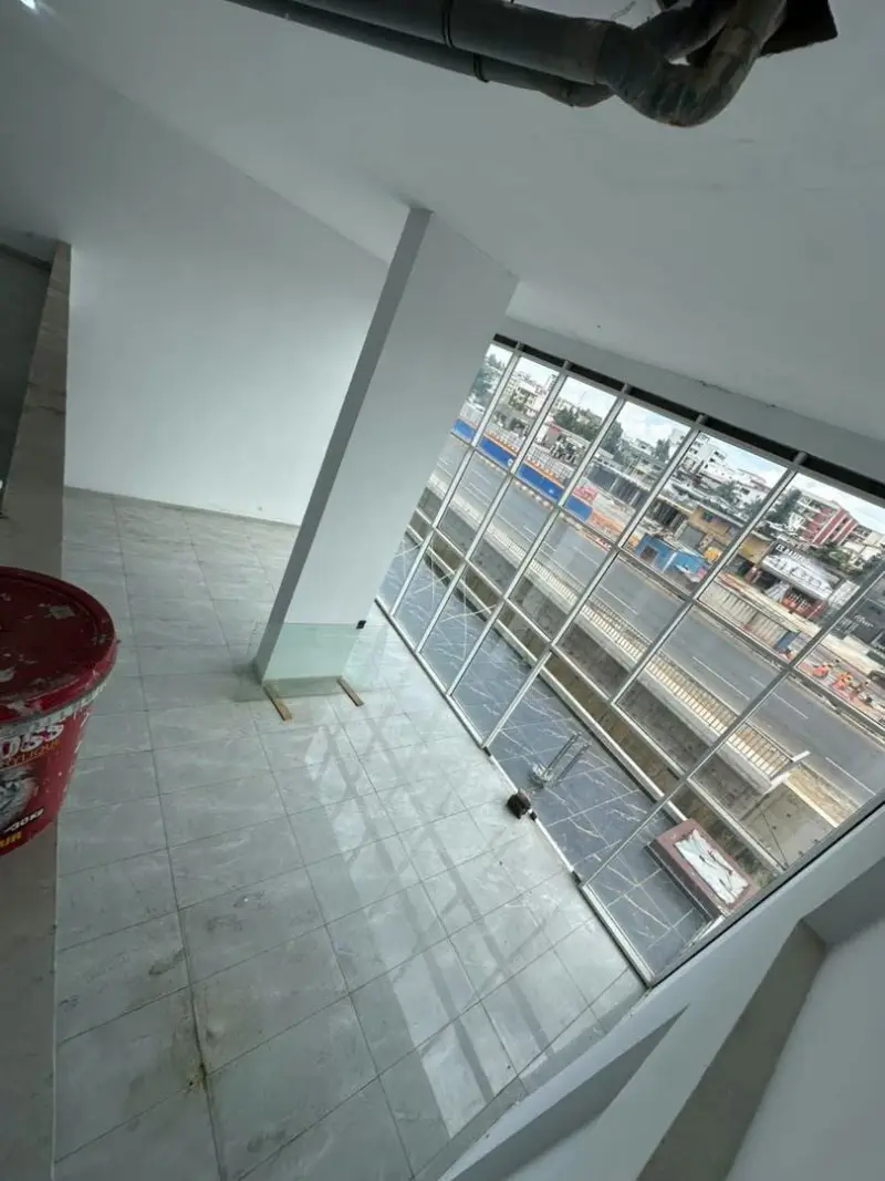 magasin a louer