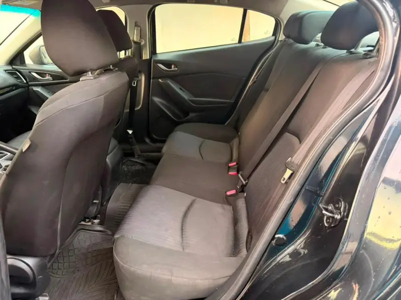 Mazda 3 en vente
