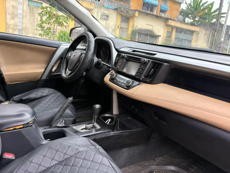 TOYOTA RAV 4 EN VENTE