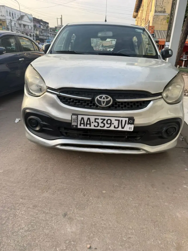 Toyota vitz en vente