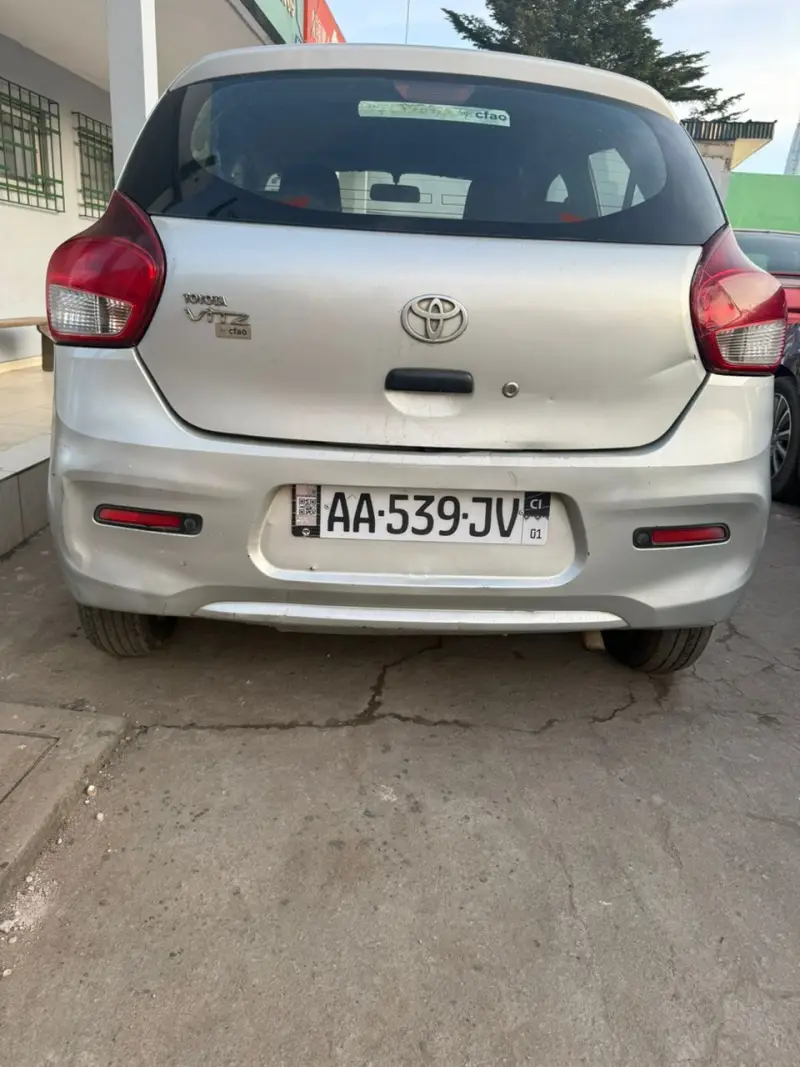 Toyota vitz en vente