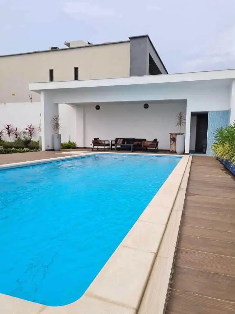 VILLA CALIFORNIENNE A LOUER