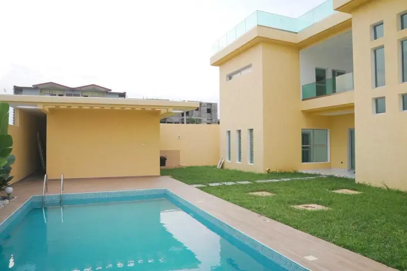 VILLA HAUT STANDING A VENDRE