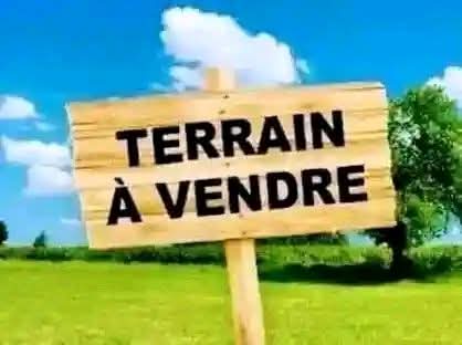 TERRAIN EN VENTE AU NOUVEAU CHU D'ANGRÉ