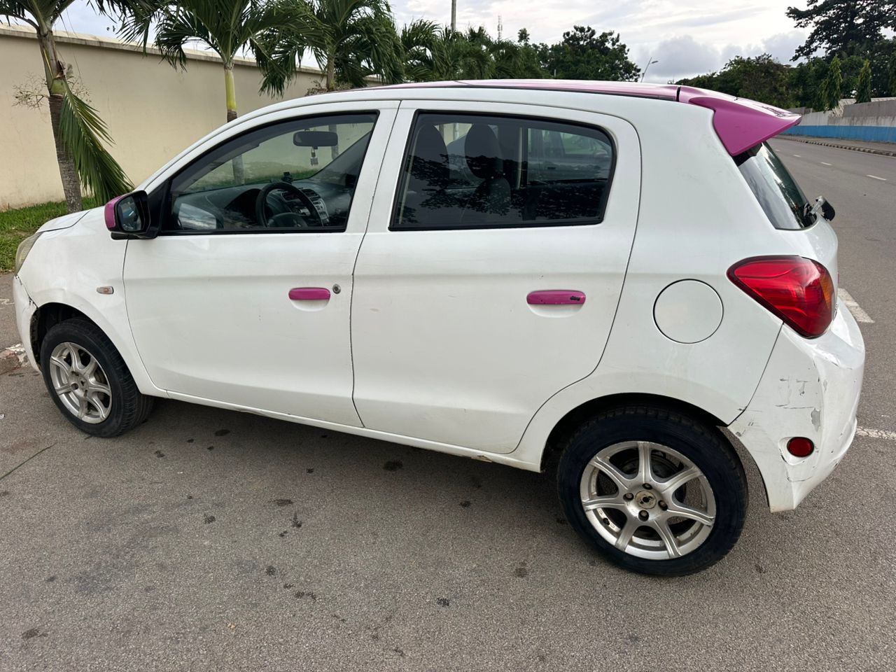 Mitsubishi Mirage en vente
