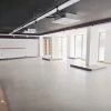 Showroom de 600m2 à louer à Angre 9e tranche
