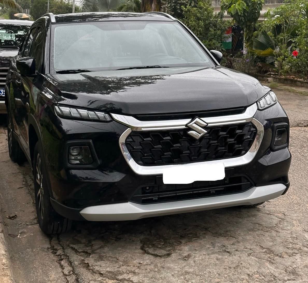 Suzuki grand Vitara quasi neuf de 2025 boite automatique